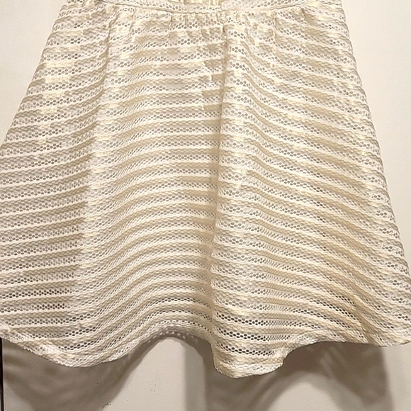 Elegant White/Cream Crochet Kids Dress Size XL-14 By PLACE - Picture 6 of 16